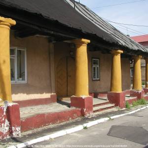 Dom z podcieniami w Sławkowie - dom z podcieniami w slawkowie