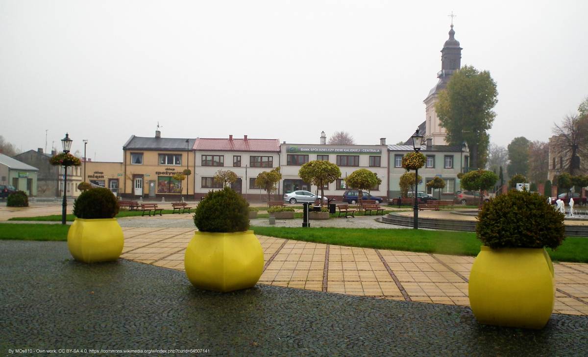 Rynek w Koźminku - kozminek market square 2