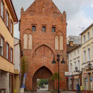Brama Kamienna w Świdwinie - brama wysoka polczynska w swidwinie 4