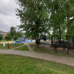 Plac zabaw (ul. Olimpijska 3) w Piekarach Śląskich - 20230520 124144