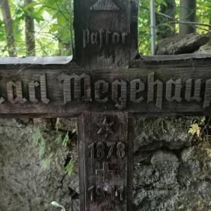 Przykościelny cmentarz w Piechowicach - przykoscielny cmentarz w piechowicach 1