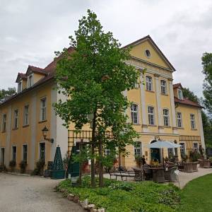 Dwór Dom Wdowy w Łomnicy - dwor dom wdowy w lomnicy 3