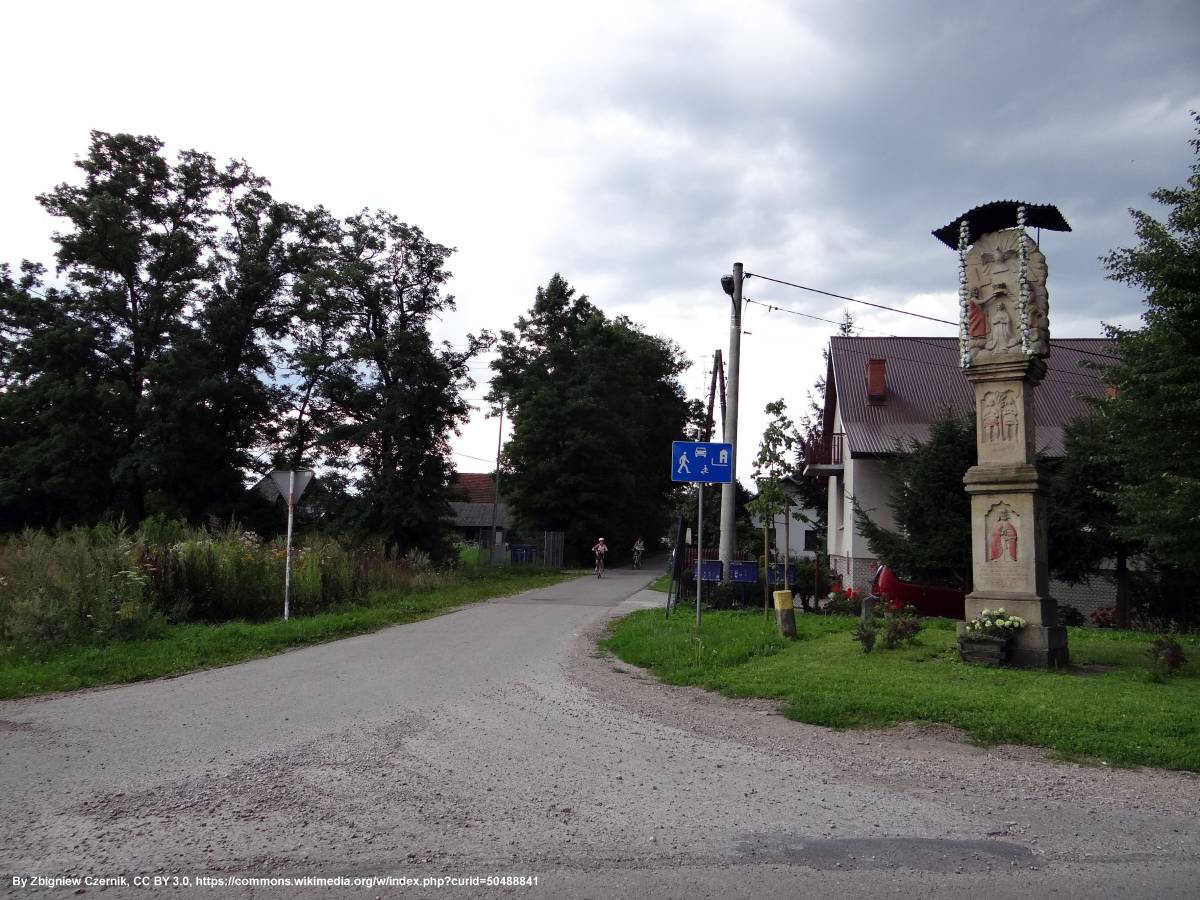Kapliczka przydrożna w Kopance - Atrakcje turystyczne - Odkrywcza turystyka