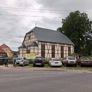 Dom modlitwy z Rząśnika w Łomnicy - dom modlitwy z rzasnika w lomnicy 2