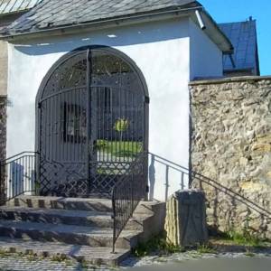 Krzyż choleryczny w Bukowcu - krzyz choleryczny w bukowcu 1