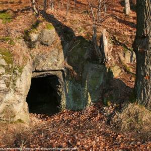 Grota kuta w skale w Bukowcu - grota kuta w skale w bukowcu 5