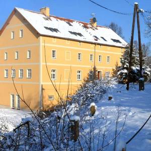 Dawny młyn wodno-elektryczny w Karpnikach - dawny mlyn wodno elektryczny w karpnikach 6