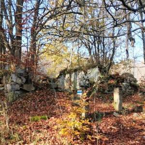 Ruiny schroniska Bergfrieden-Baude pod Grabowcem - ruiny schroniska bergfrieden baude pod grabowcem 1