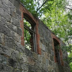 Ruiny schroniska Bergfrieden-Baude pod Grabowcem - ruiny schroniska bergfrieden baude pod grabowcem 5