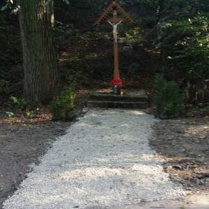 Źródełko pod św. lipą w Białej - zrodelko pod sw lipa w bialej 1