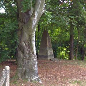 Pomnik Friedricha Ludwiga Jahna w Białej - pomnik friedricha ludwiga jahna w bialej 1