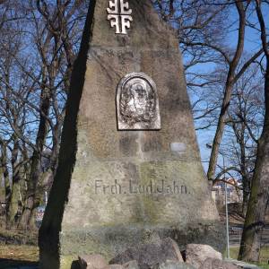 Pomnik Friedricha Ludwiga Jahna w Białej - pomnik friedricha ludwiga jahna w bialej 4