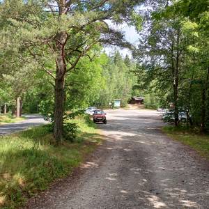 Parking na Przełęczy Karpnickiej - parking na przeleczy karpnickiej 17