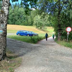 Parking na Przełęczy Karpnickiej - parking na przeleczy karpnickiej 20