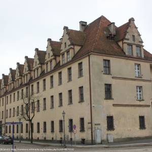 Muzeum Dziedzictwa i Kultury Kresów w Brzegu - dawne gimnazjum piastowskie w brzegu 1