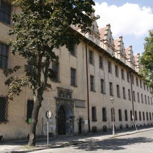 Muzeum Dziedzictwa i Kultury Kresów w Brzegu - dawne gimnazjum piastowskie w brzegu 3