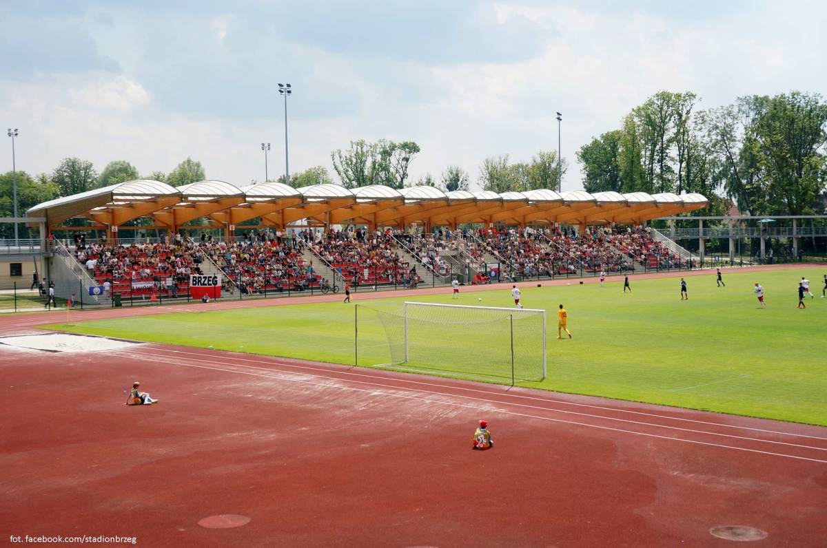 Stadion Miejski w Brzegu - stadion miejski w brzegu 5