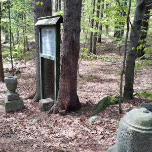 Cmentarzyk Memento w Michałowicach (Piechowice) - cmentarzyk memento w michalowicach piechowice 1