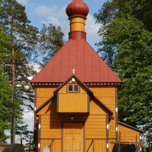 Cerkiew cmentarna Świętych Cyryla i Metodego w Białowieży - bialowieza cerkiew cmentarna 2015 05 17 15 56 38