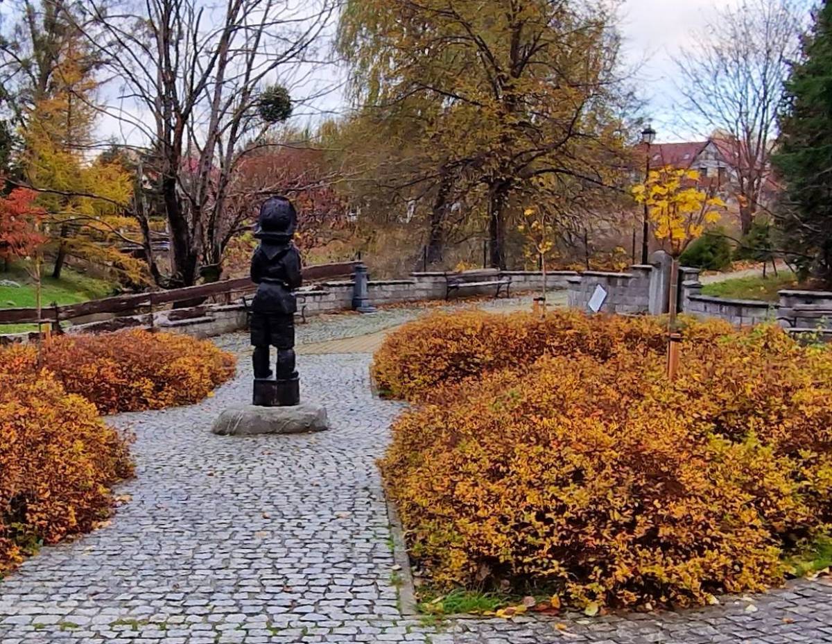 Park w Gietrzwałdzie - park w gietrzwaldzie