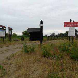 Parking i wiata przy Promie - img 20250703 121238