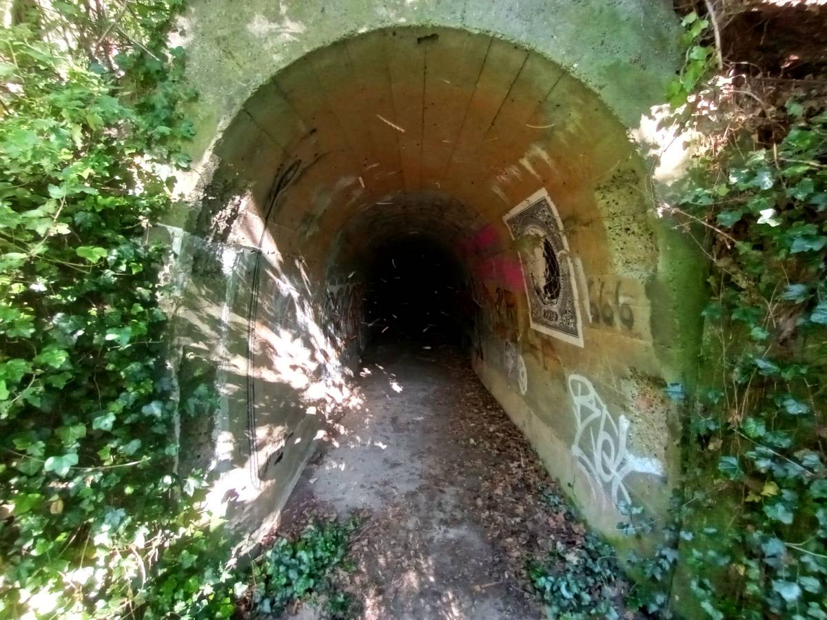 Schron przeciwlotniczy w Wysokiej - schron przeciwlotniczy w wysokiej 5