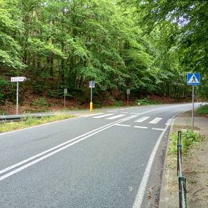Parking przy Wzgórzu Gosań - parking przy wzgorzu gosan 11