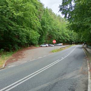 Parking przy Wzgórzu Gosań - parking przy wzgorzu gosan 8