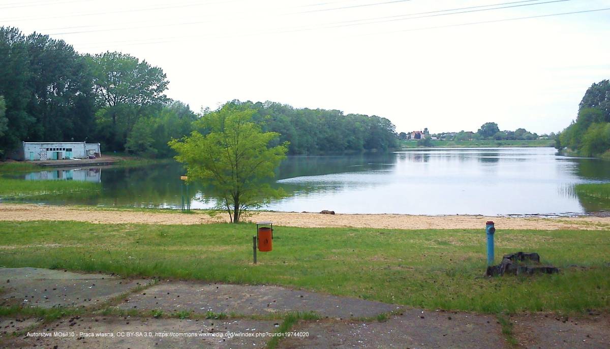 Plaża nad Jeziorem Lipno w Stęszewie - lipno lake steszew