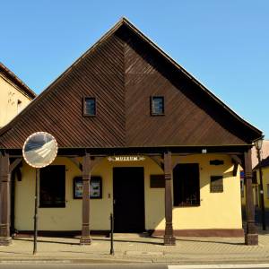 Muzeum Regionalne w Stęszewie - steszew rynek 8 dom szach xviii xix nr rej 1185a z dn 24 07 1970