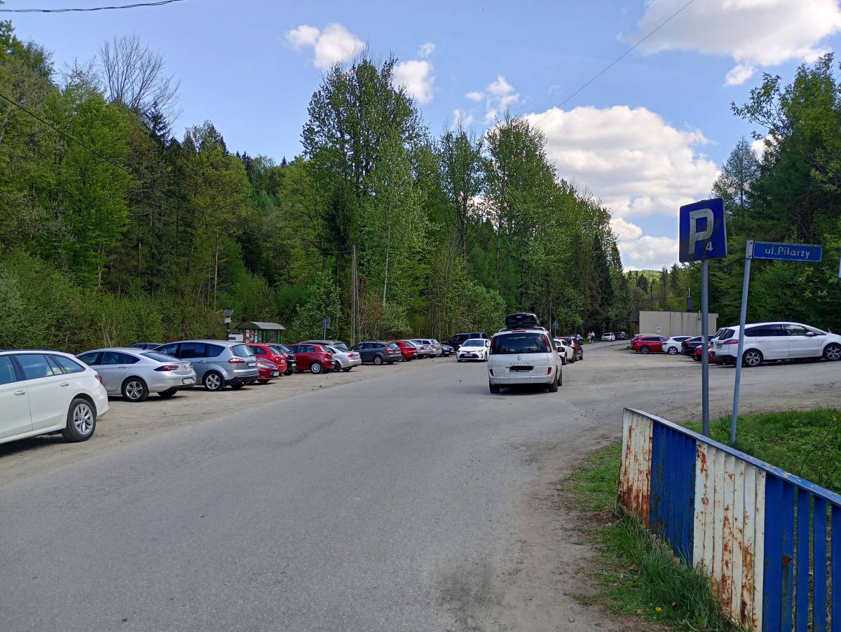 Parking Brenna-Leśnica Świniorka (Ski Dolina) - parking brenna lesnica swiniorka 4
