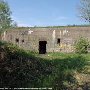 OWŚ - 11. Punkt oporu "Nowy Bytom" - ruda slaska po wzg 319 ciezki schron bojowy nr 31 dsc 9092