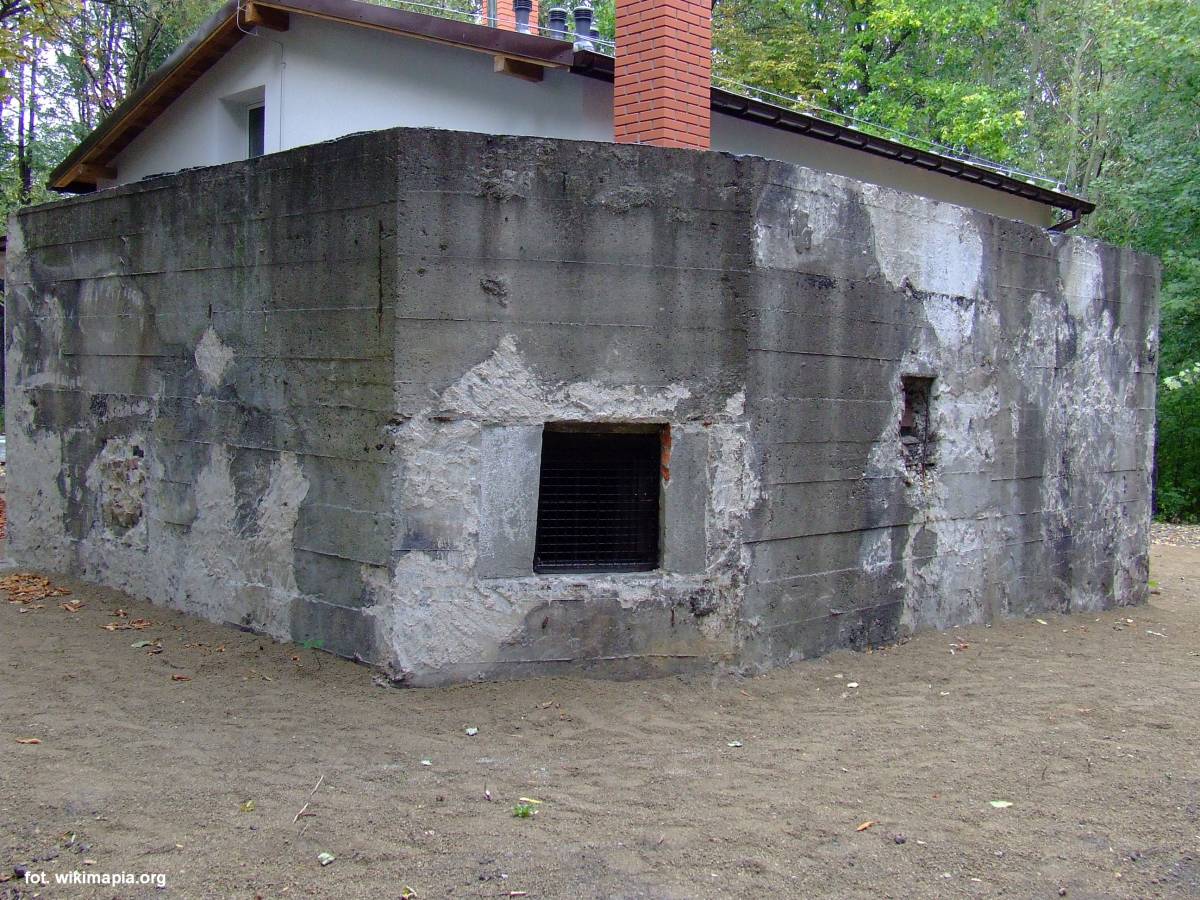 P.O. "Nowy Bytom" - 10. Schron przykoszarowy nr 29b - p o nowy bytom 10 schron przykoszarowy nr 29b 1