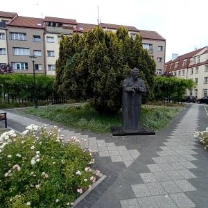 Pomnik Józefa Piłsudskiego w Kamieniu Pomorskim - pomnik jozefa pilsudskiego w kamieniu pomorskim 7