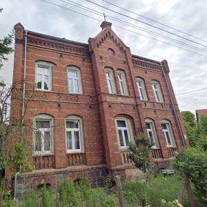 Budynek z czerwonej cegły w Słońsku - budynek z czerwonej cegly w slonsku 9