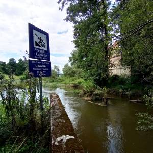Spływy kajakowe po Pilicy w Łąkietce - przystan przylek lakietka spalony mlyn 12