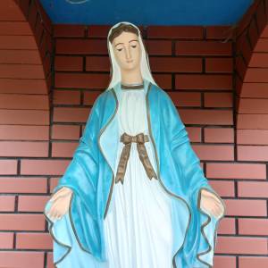 Kapliczka Matki Boskiej Niepokalanej Poczętej w Łysakowie - kapliczka matki boskiej niepokalanej poczetej w lysakowie 9