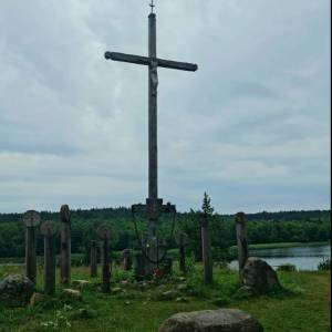 Krzyż przydrożny nad Wigrami - krzyz przydrozny nad wigrami2
