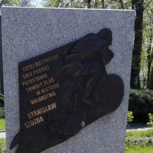 Pomnik Stanisława Szozdy nr 1 w Prudniku - pomnik stanislawa szozdy nr 1 w prudniku 3