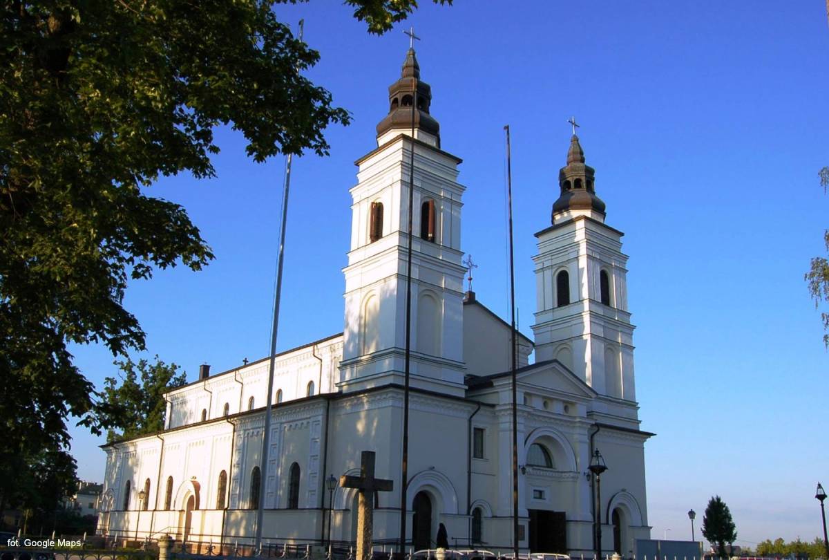 Kościół pw. śś. Apostołów Piotra i Pawła w Suwałkach - kosciol pw ss apostolow piotra i pawla w suwalkach2