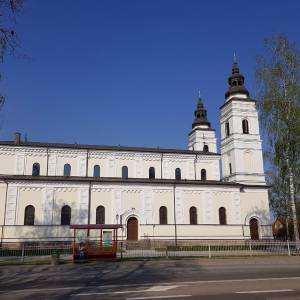 Kościół pw. śś. Apostołów Piotra i Pawła w Suwałkach - kosciol pw ss apostolow piotra i pawla w suwalkach1
