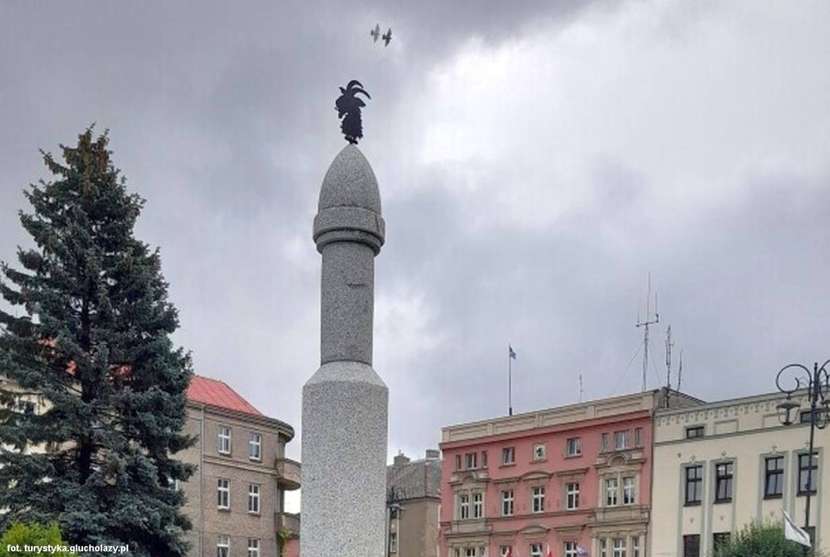 Pręgierz w Głuchołazach - pregierz w glucholazach 2