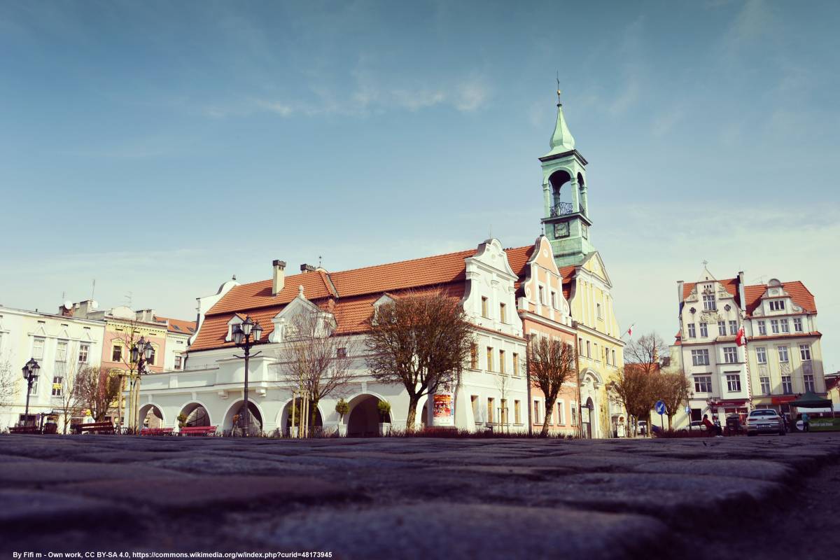 Stare Miasto w Kluczborku - ratusz w kluczborku