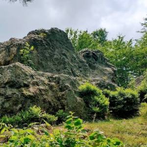 Diabelski Kamień w Górach Świętokrzyskich - diabelski kamien w gorach swietokrzyskich 7