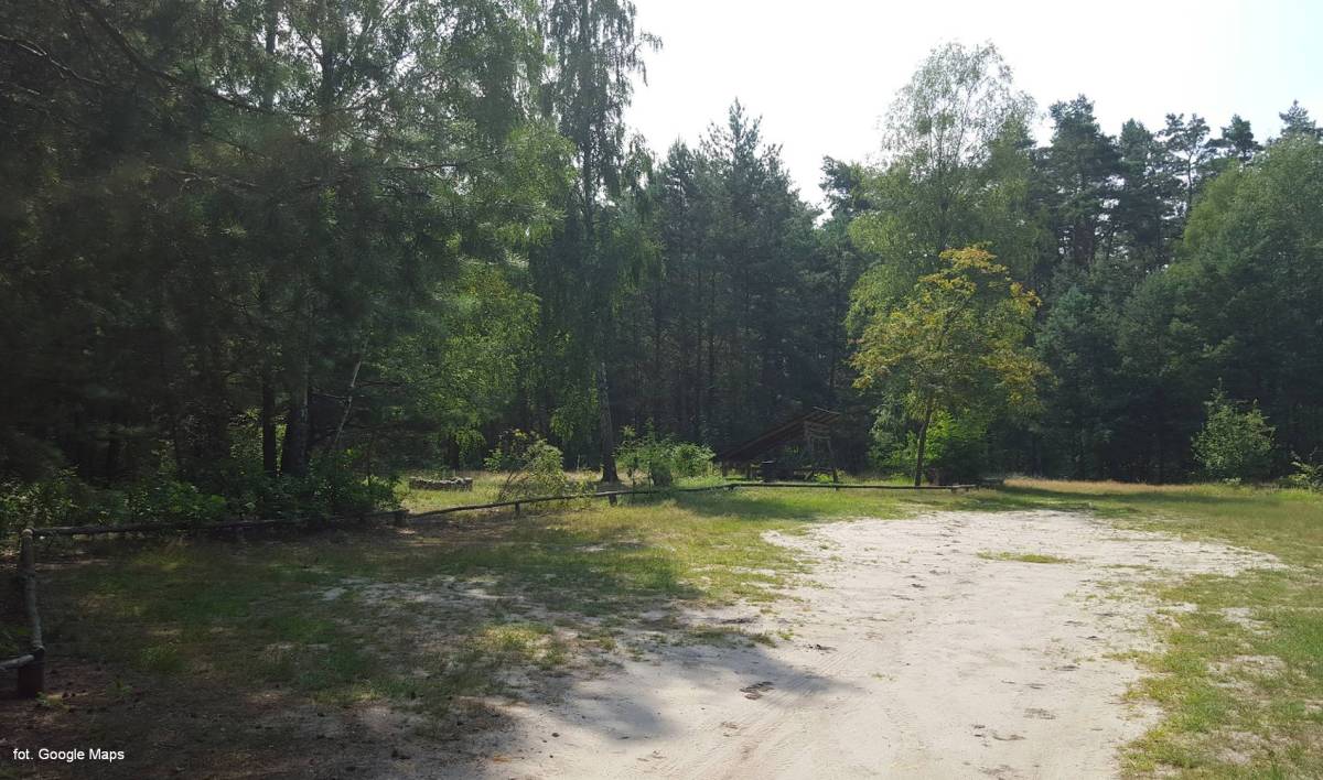 Parking Piaski Królewskie - parkin krolewskie piaski1