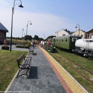 Budynek stacyjny w Umianowicach - budynek stacyjny w umianowicach 7