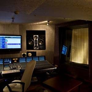 Budynek dawnego młyna w Lubrzy - budynek dawnego mlyna w lubrzy 4