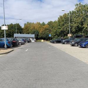 Parking Święty Krzyż - parking swiety krzyz2