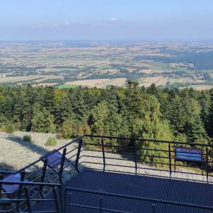 Galeria widokowa na Gołoborzu - goloborza na lysej gorze 1