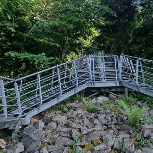 Galeria widokowa na Gołoborzu - goloborza na lysej gorze 6